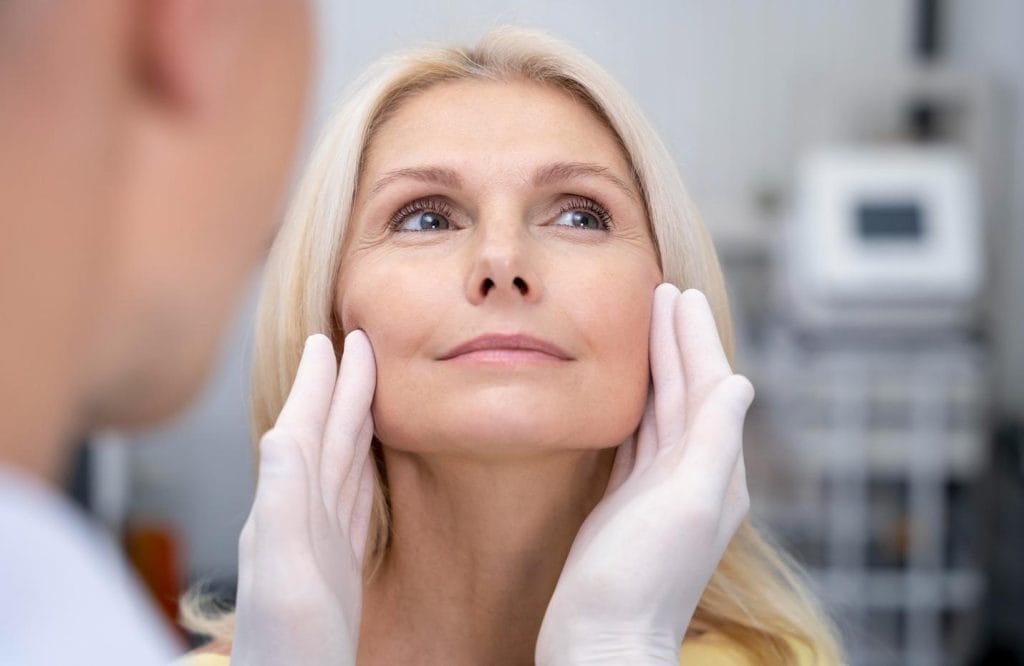 Ανακαλύψτε το 3D Ultherapy HIFU , το κορυφαίο lifting χωρίς νυστέρια για φυσική σύσφιξη & ανόρθωση προσώπου!